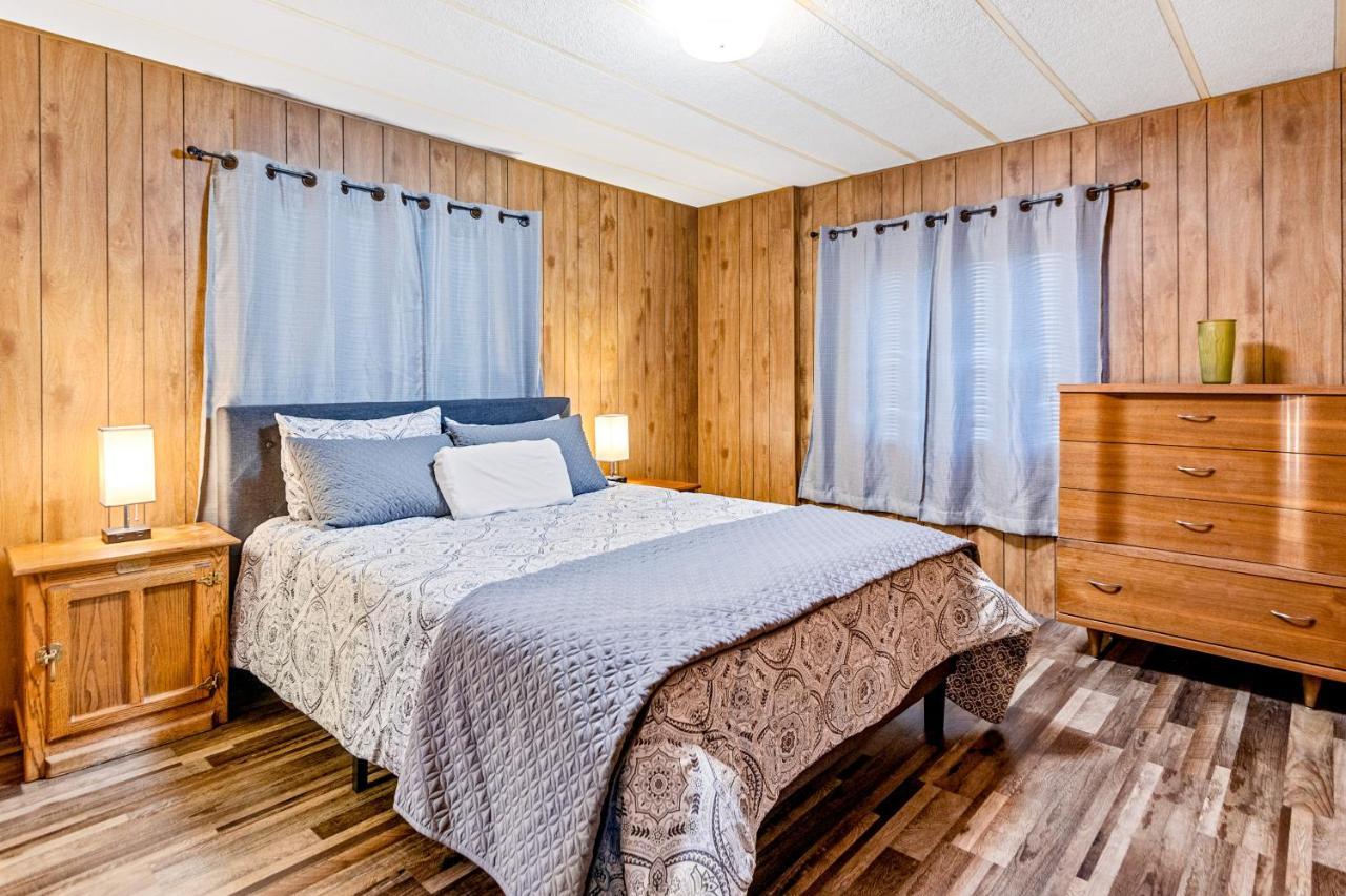 Downtown Harrison Lakefront Getaway Екстериор снимка